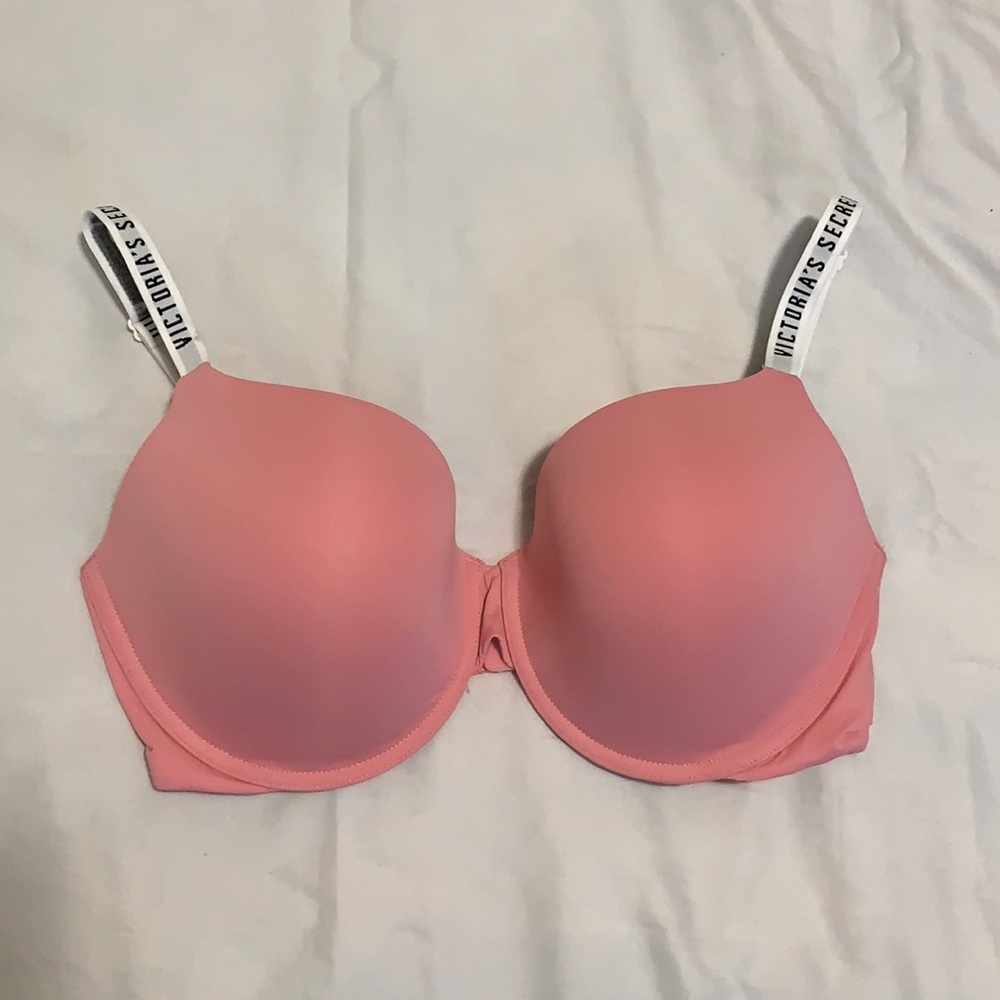 Victoria’s Secret T-Shirt Bra
